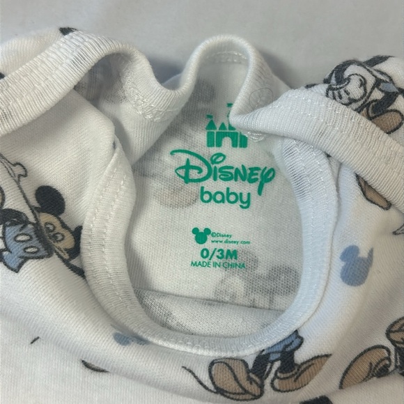 Disney - Mickey Mouse - 2 piece newborn outfit/set. Size 0-3 months - Picture 3 of 7